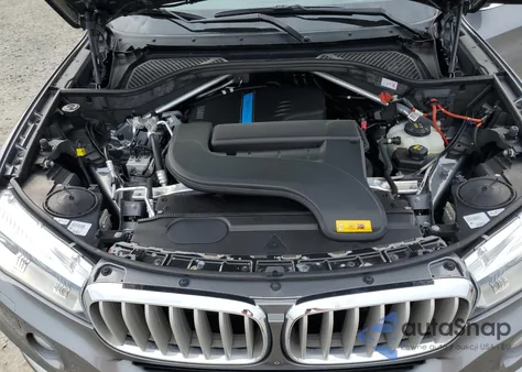 2016 BMW X5 Xdr40E z USA, uszkodzony, nr VIN 5UXKT0C54G0S76827